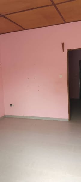 Appartement Vaste Avec Compteur