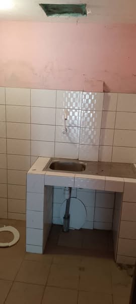 Appartement Vaste Avec Compteur