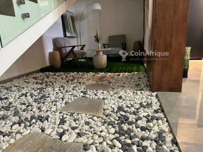 Location villa duplex meublé piscine et jardin