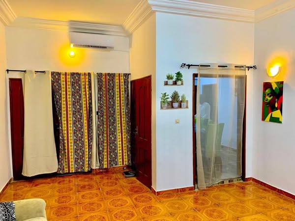 Appartement Meublé 3 Chambres Salon