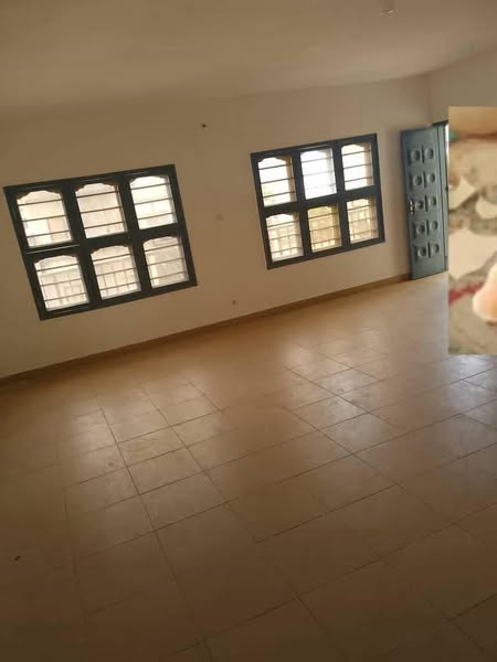 Appartement Moderne 3 Chambres à Louer