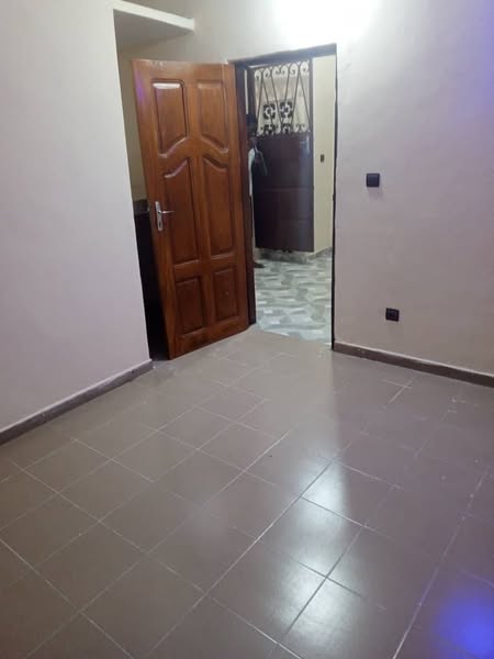 Appartement 2 Chambres, Salon Spacieux, Dressing