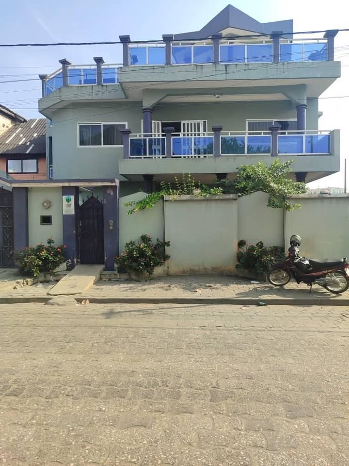 Villa à louer à Cotonou