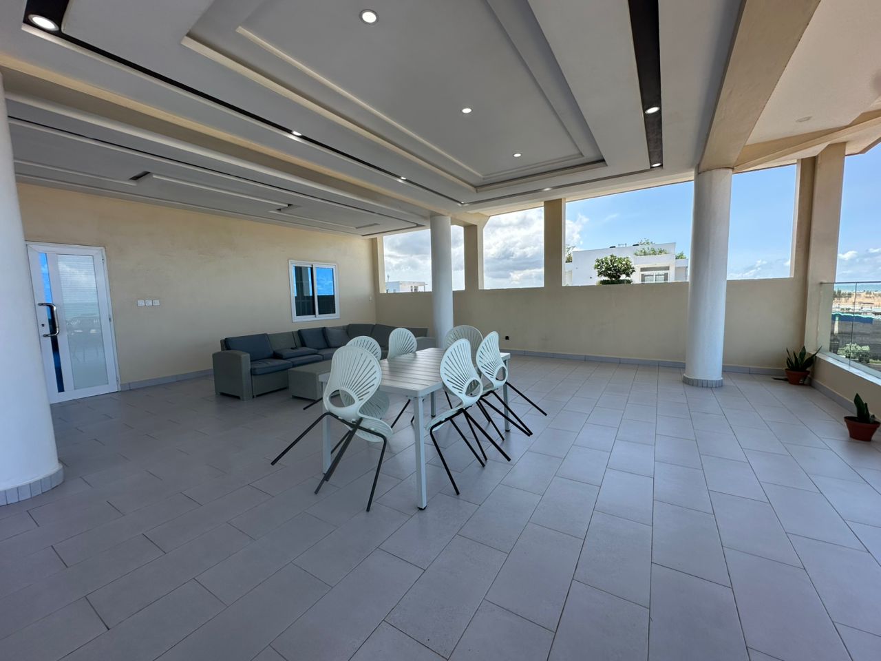 Appartement meublé 2 CHS avec vue sur mer à louer