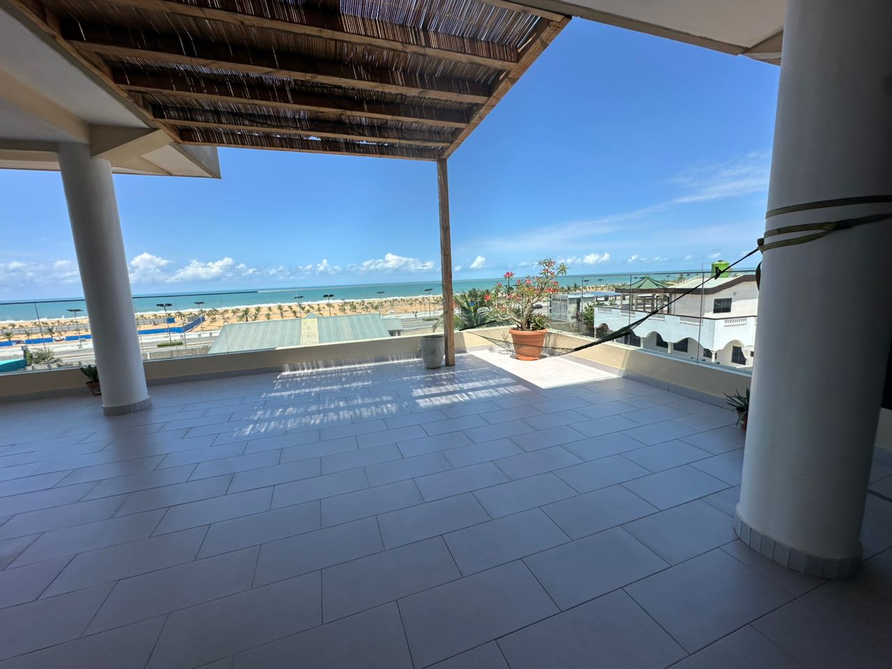 Appartement meublé 2 CHS avec vue sur mer à louer