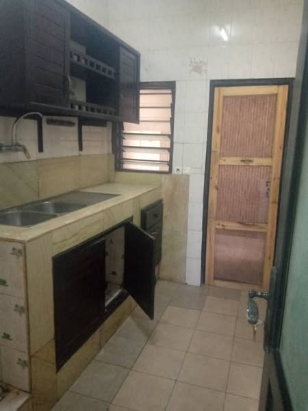 Appartement 3 Chambres à Louer, Climatisé