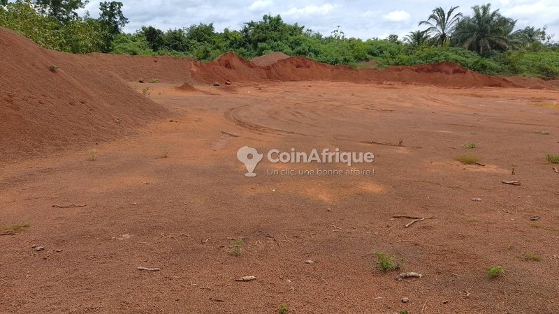 Terrain 2 ha