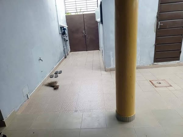 Maison 3 Chambres Propres à Louer