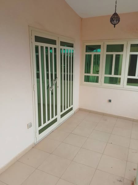 Maison 4 Chambres à Louer