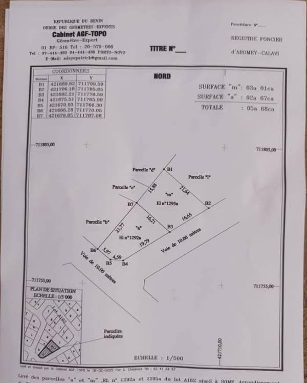 Terrain Recasé de 568 m² en Angle de Rues