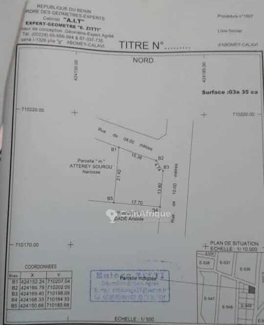 Terrain 335m²