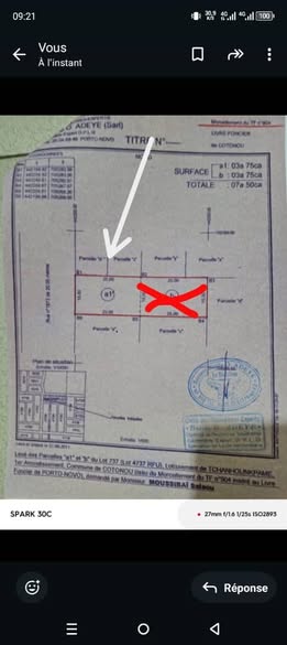 Parcelle clôturée avec permis d'habitation