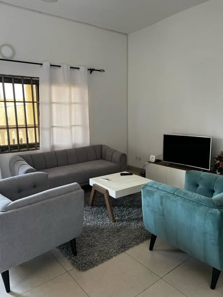 Appartement Meublé de 2 Chambres Salon