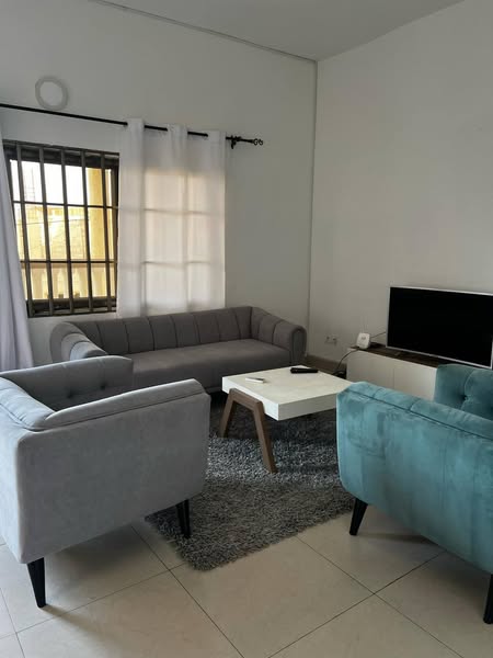 Appartement Meublé de 2 Chambres Salon