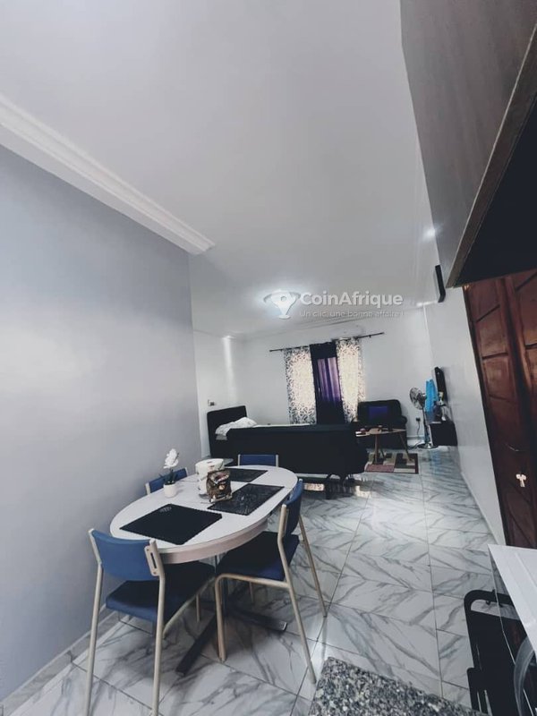 Location studio meublé