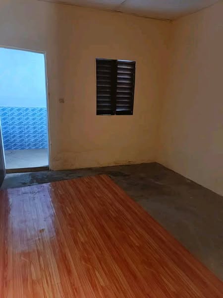 Chambre-Salon Meublé Avec Douche Et Cuisine