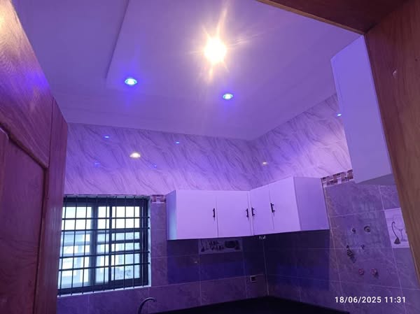 Salon Climatisé 3 Chambres 100 m²