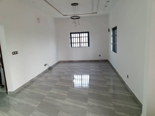 Appartement Ultra Moderne 03 Chambres