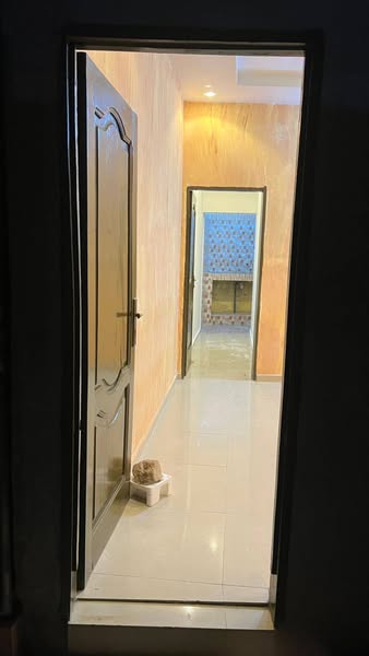 Appartement Moderne avec Sanitaire et Cuisine Séparée