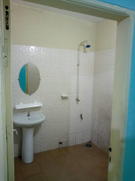Appartement Meublé avec Salon et Sanitaire