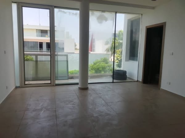 Villa Triplex avec Jardin et Vue sur Mer