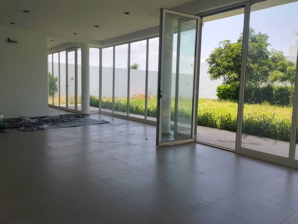Villa Triplex avec Jardin et Vue sur Mer
