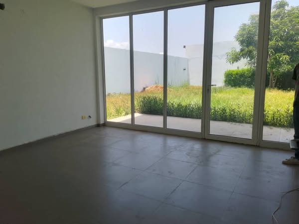 Villa Triplex avec Jardin et Vue sur Mer