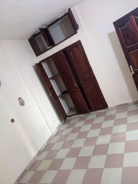 Appartement 3 Chambres Salon Sanitaire Dallé