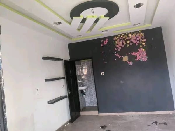 Boutique Sanitaire avec Terrasse