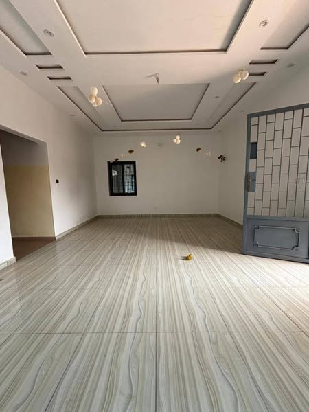 Maison 3 Chambres Salon Sanitaire Nouvelle Construction