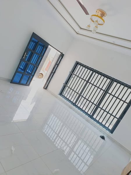 Maison Haut Standing avec 3 Chambres et Salon