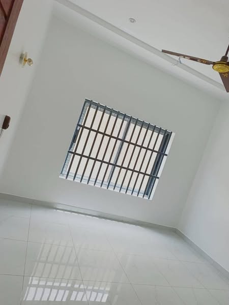 Maison Haut Standing avec 3 Chambres et Salon