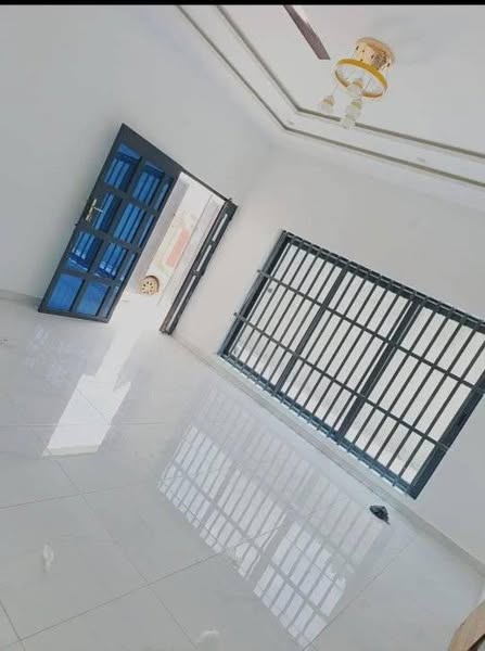Maison Haut Standing avec 3 Chambres et Salon
