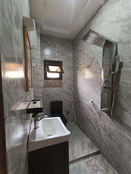 Confortable Villa F4 En Location