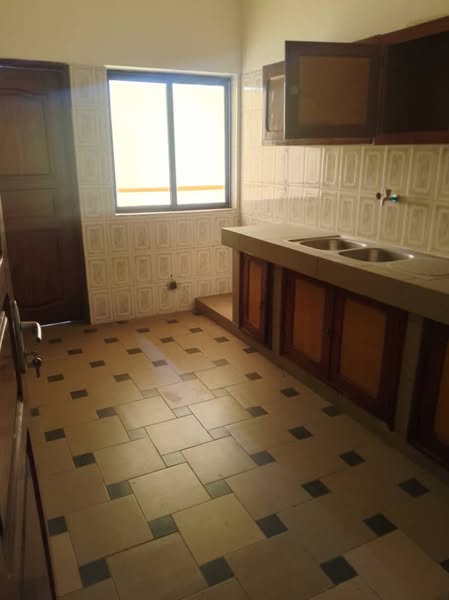 Appartement 3 Chambres À Louer