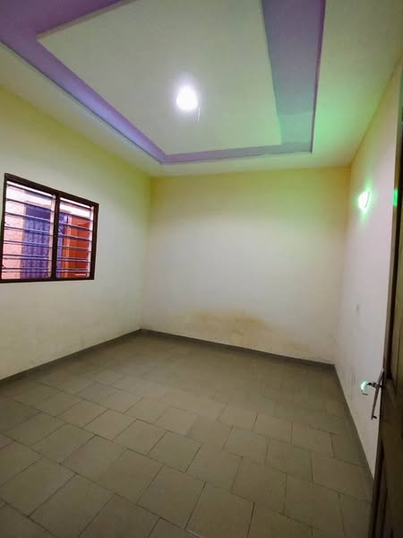 Chambre Salon Sanitaire