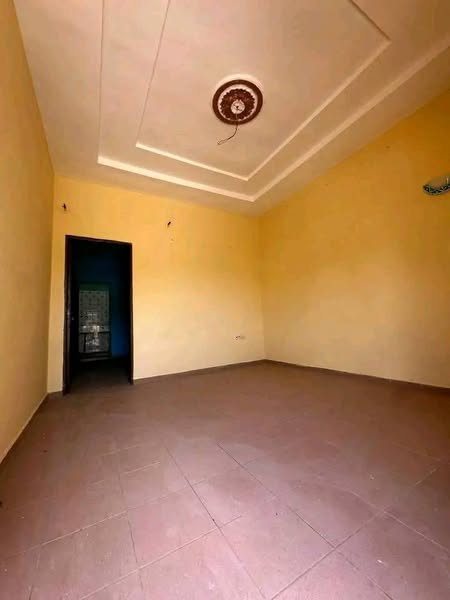 Chambre Salon Sanitaire Staffée Très Propre