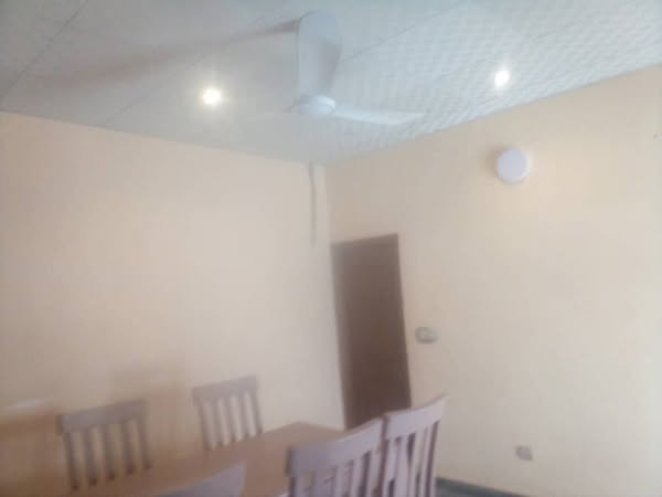 2 Chambres Salon Sanitaires Tuilé