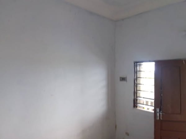Maison Confortable avec Chambre Salon et Douche Séparée