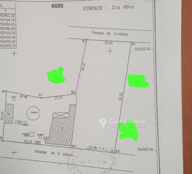 Terrain 2182 m²