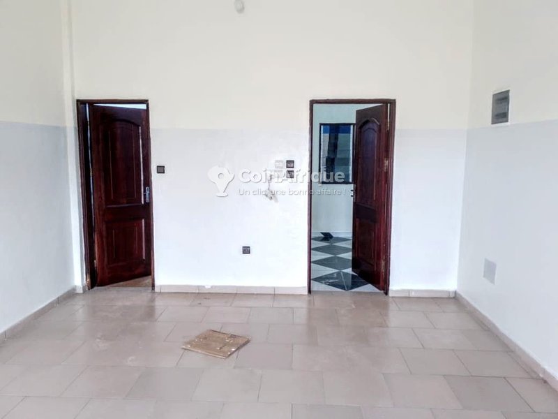 Location bureaux et commerces