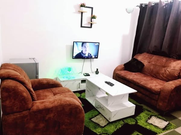 Appartement Meublé Confortable avec Chambre Ventilée
