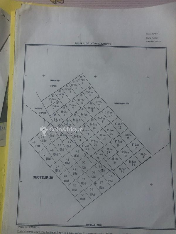 Terrain 500 m²