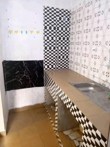 Superbe Entrée Couchée Sanitaire Bien Vaste