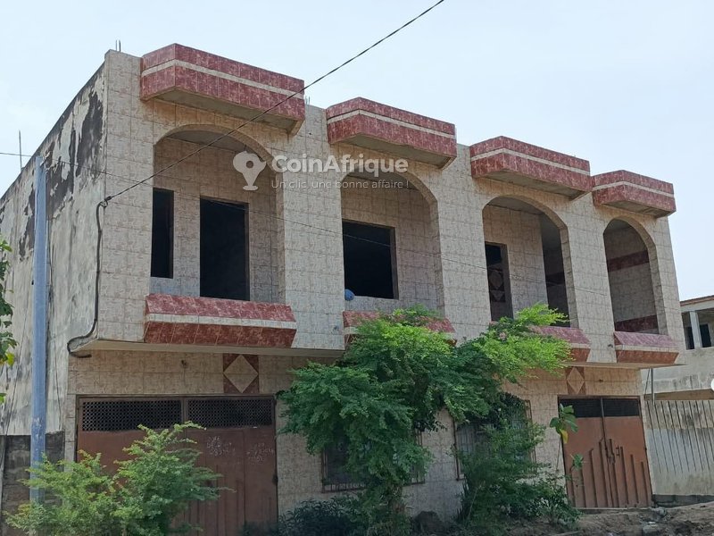 Vente immeubles inachevés R+2