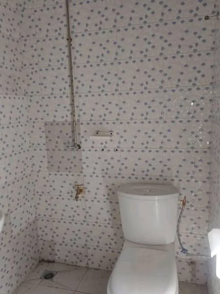 Maison Spacieuse et Propre avec Terrasses