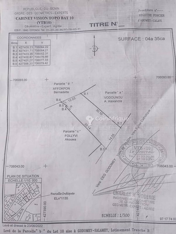 Terrain 435 m²