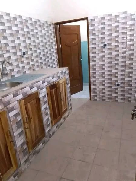 Appartement Meublé de 2 Chambres à Louer