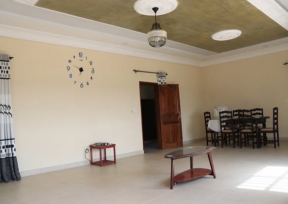 Spacieuse Villa avec Terrasse