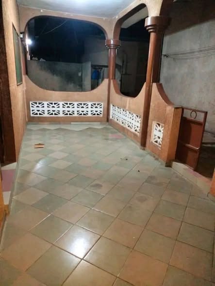 Maison spacieuse avec terrasse